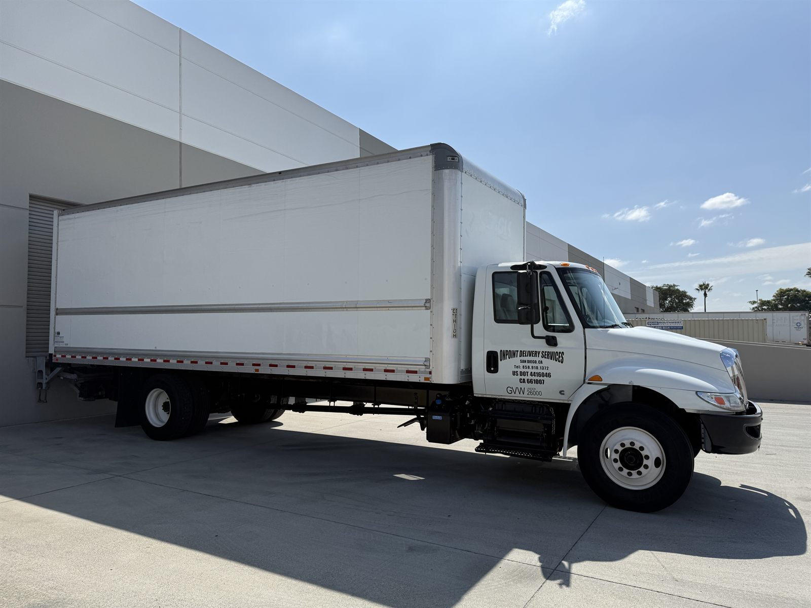 OnPoint Delivery Services 32-foot box truck